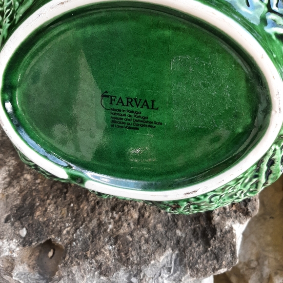 Amazing!! Vintage salad bowl with serving spoon and fork. - Picture 2 of 4